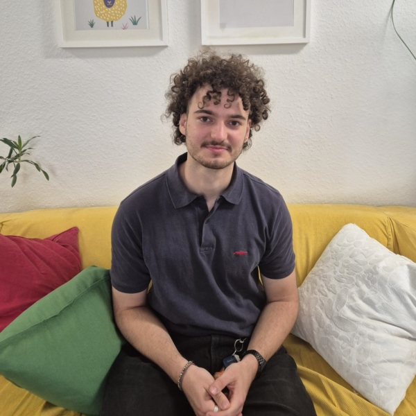 Praktikant Noah Schröder stellt sich vor.