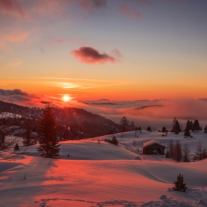 Landschaftsfotografie eines verschneiten Dorfes